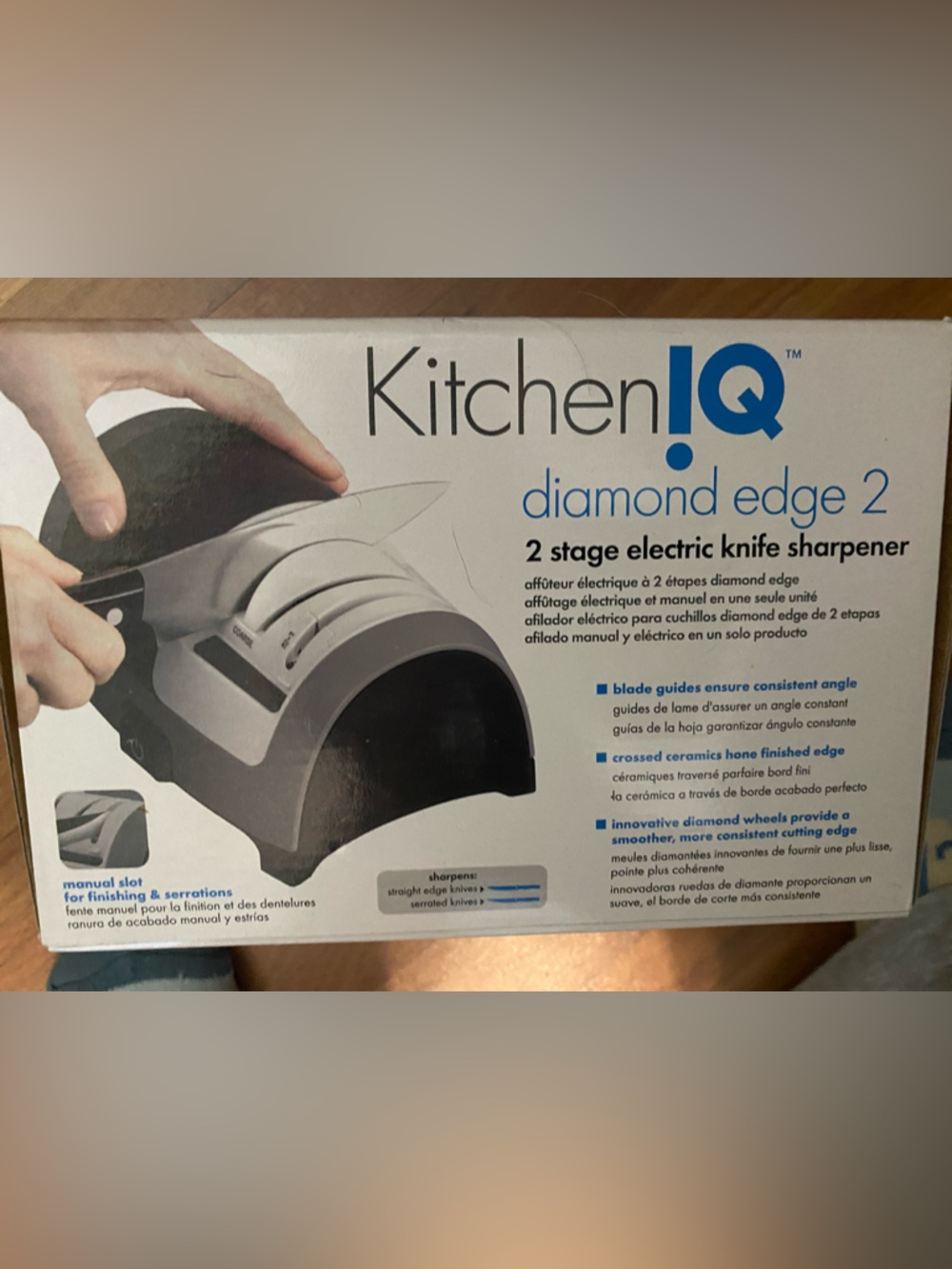 Diamond Edge 2 Electric Knife Sharpener - White/Black